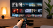 Первый канал, НТВ и онлайн-кинотеатры приготовили главные сериальные премьеры июня: от драмы с Бортич до нового сезона «Пяти минут тишины»